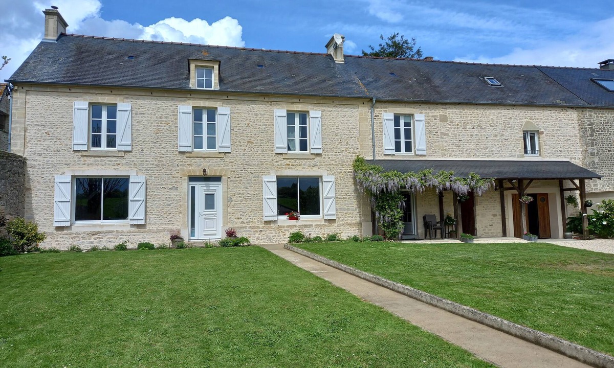 Saint-Laurent-sur-Mer Apartment | Chez Jeanne OMAHA BEACH