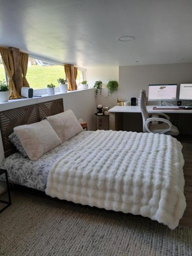 Montmort-Lucy House | Chez Jenni & Bruno