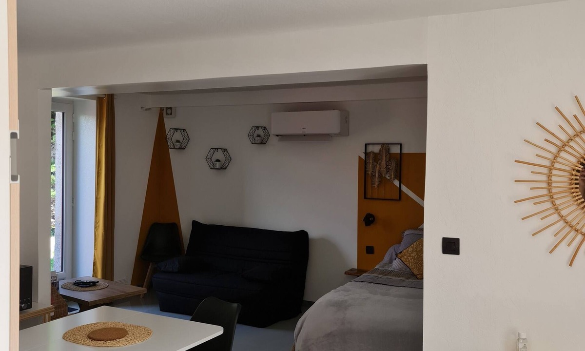 Chaumont-sur-Loire Apartment | Chez Jesssica