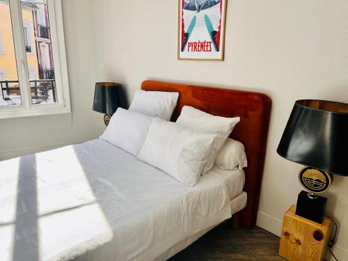 Lourdes Apartment | Chez Julien - Castle View