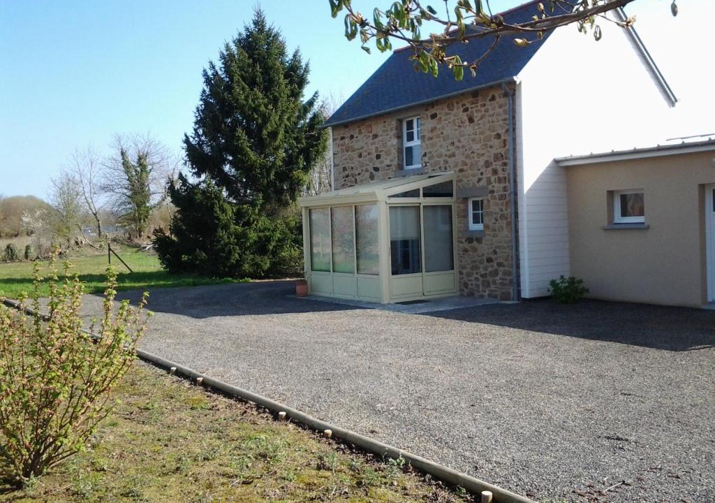 Montviron House | Chez Julien