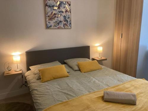 Arpajon Apartment | Chez karine 3