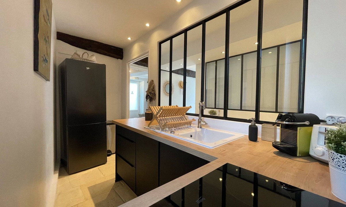 Marly-le-Roi Apartment | Chez Laurette | Historic Gîte 10min Versailles 30min Paris
