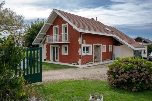 Rochefort House | Chez Les ours