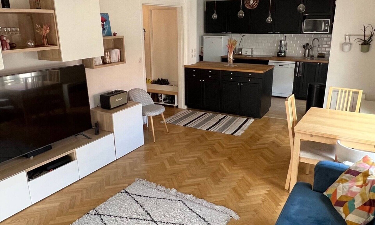 Montrouge Apartment | Chez Lili et David, just outside Paris