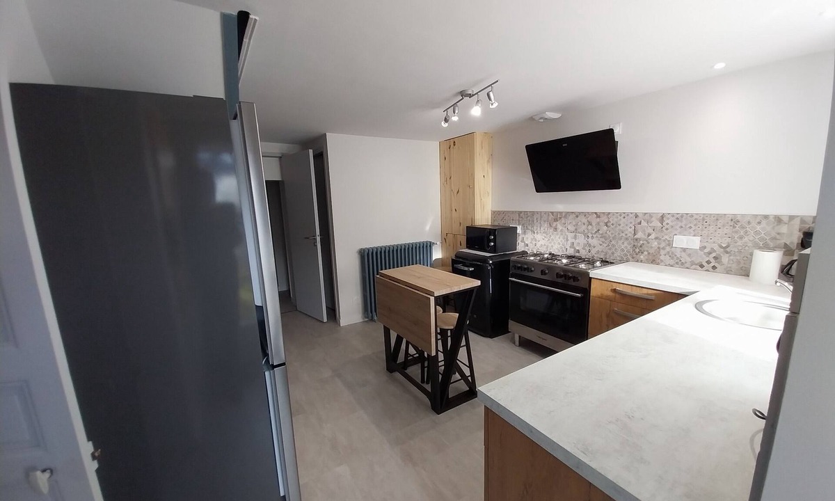 Pouzauges House | Chez Lilian et Isa