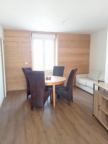Granges-Aumontzey Apartment | Chez Lolo et Popo