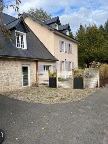 Ussel House | Chez mémé