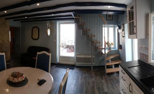 Coulon House | Chez mémé Lisette