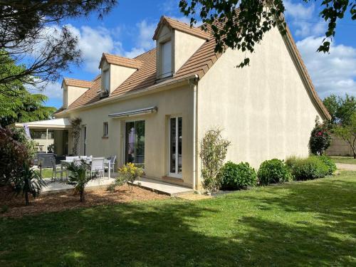La Heuniere Apartment | Chez Maison familiale la heuniere 27950 Normandie logement autonome boîte à clé capacité 6 pers proche de giverny paris Rouen a13