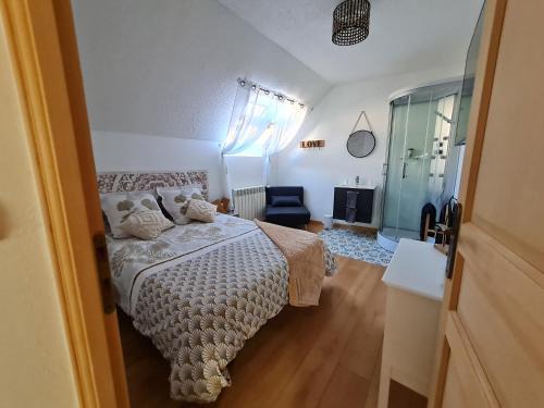 Saint-Nicolas-des-Motets Bed & Breakfast | Chez Malia