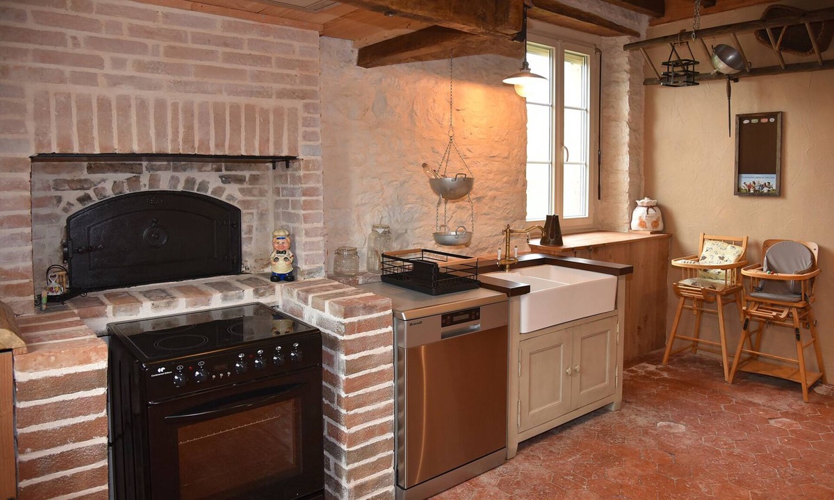 Beugnon Cottage | Chez Maman