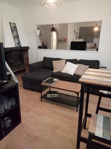 Millas Apartment | Chez Manon