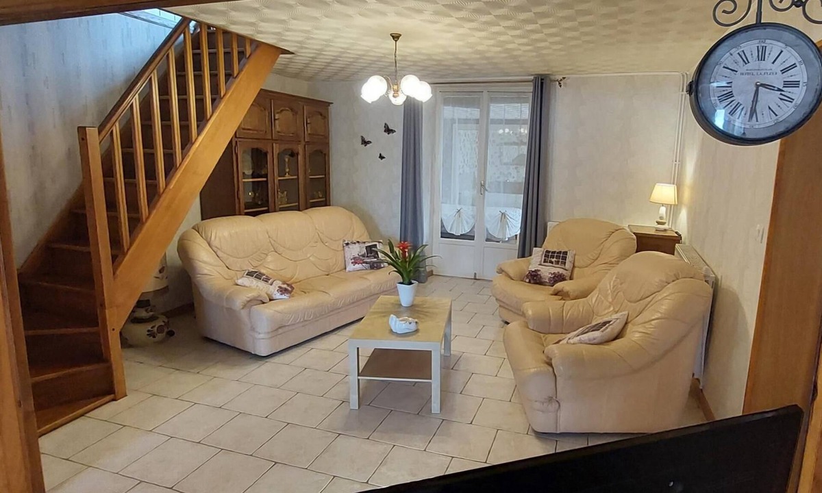 Eteignieres House | CHEZ MARCELLE - ETEIGNIERES