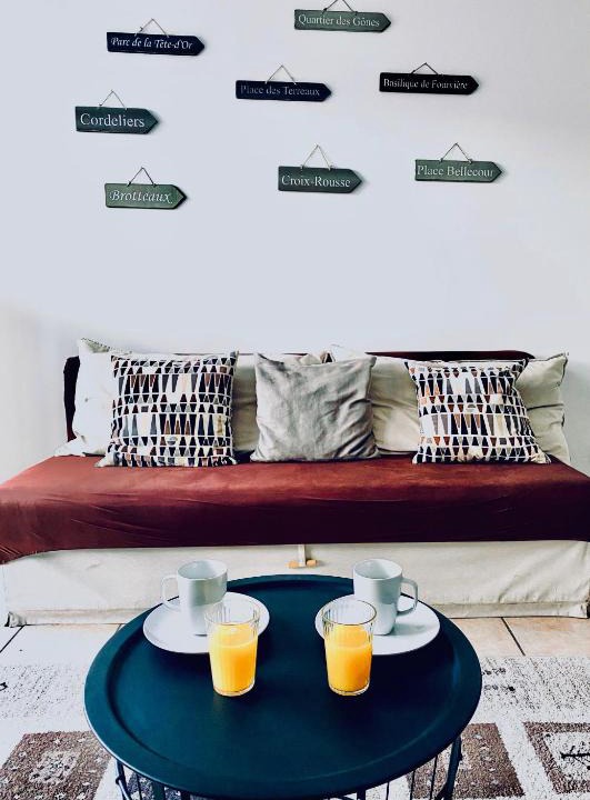2nd Arrondissement Apartment | Chez Marie