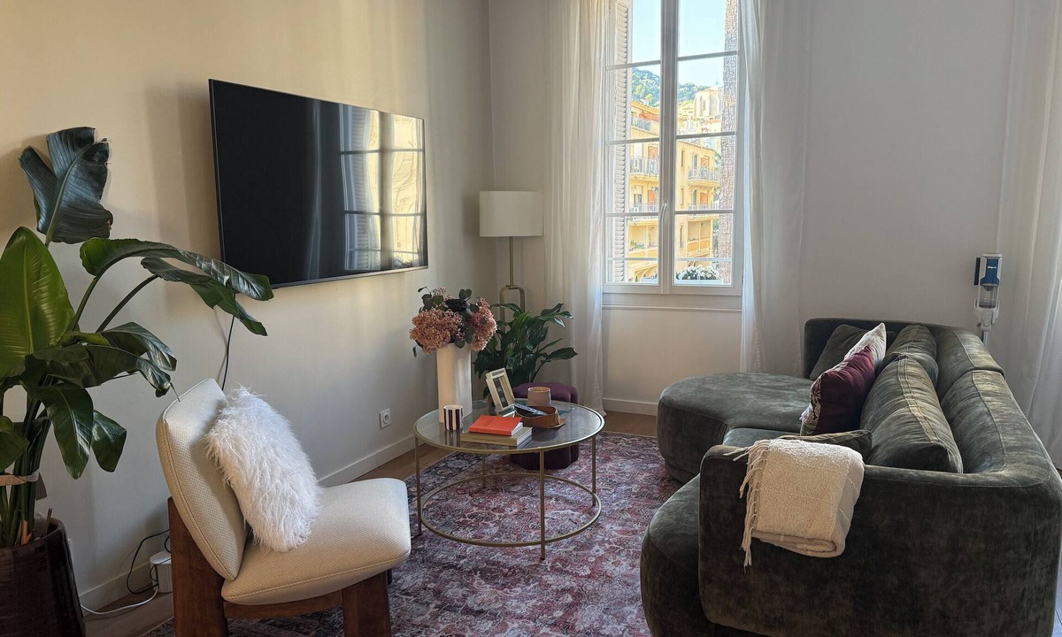 Hyeres City Centre Apartment | Chez Massy, in the heart of the city!