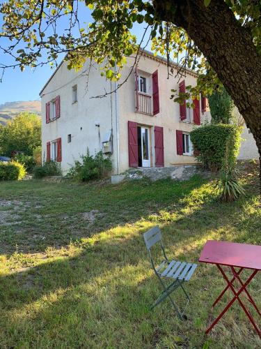 Tartonne Apartment | Chez Mirella