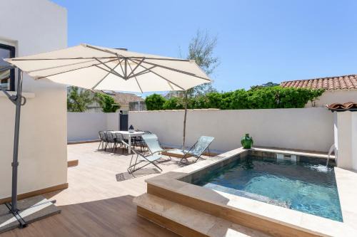 Carnon-Plage Villa | Chez Misha - Sublime maison climatisée à 100m des plages de Carnon