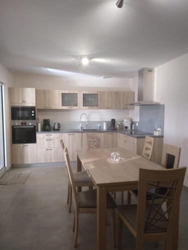 Versaugues Bed & Breakfast | Chez Nelly