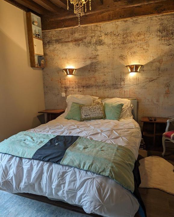 Palinges Bed & Breakfast | Chez Nick et Martine suite privative