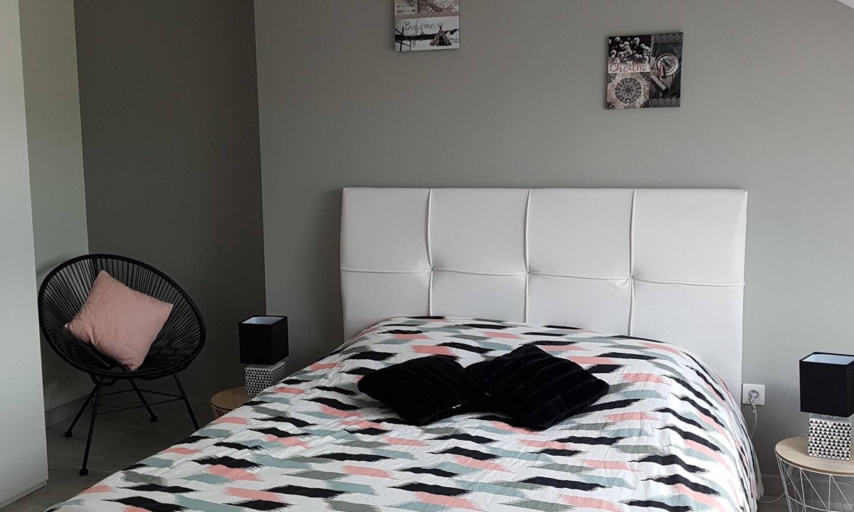 Theneuil House | Chez Onna Bed and Breakfast