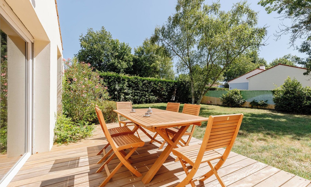 Challans House | Chez Paddy - Family Friendly & Nature