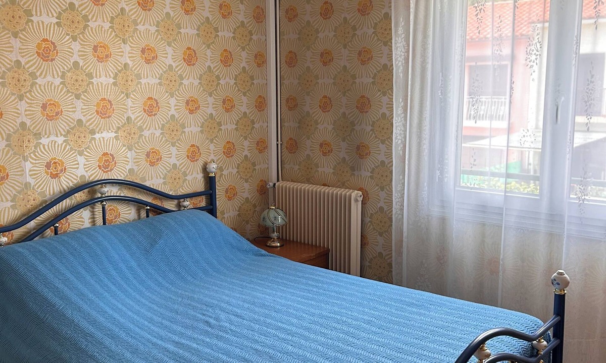 Saint-Esteve House | Chez Papi et Mamie - Jolie Maison Très Paisible