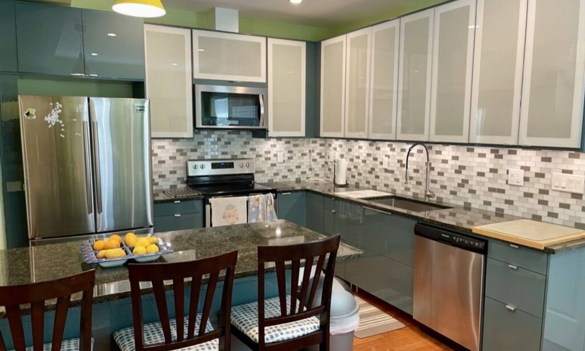 Inman Square Bed & Breakfast | Chez Pat in Cambridge