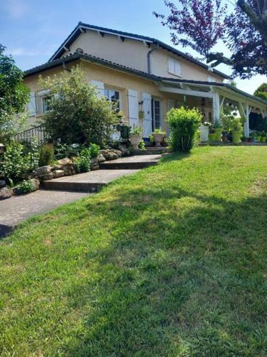 Montdragon Bed & Breakfast | Chez Pepette et Serge