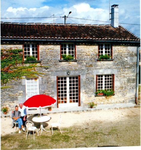 Mesnac House | Chez PRESSOIRS