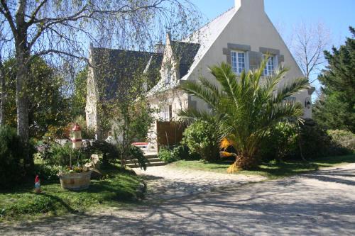 Plounevez-Lochrist Bed & Breakfast | Chez Renée et Raynal B&B