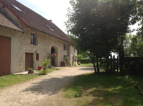 Dompierre-sur-Mont Bed & Breakfast | Chez Robert et Catherine