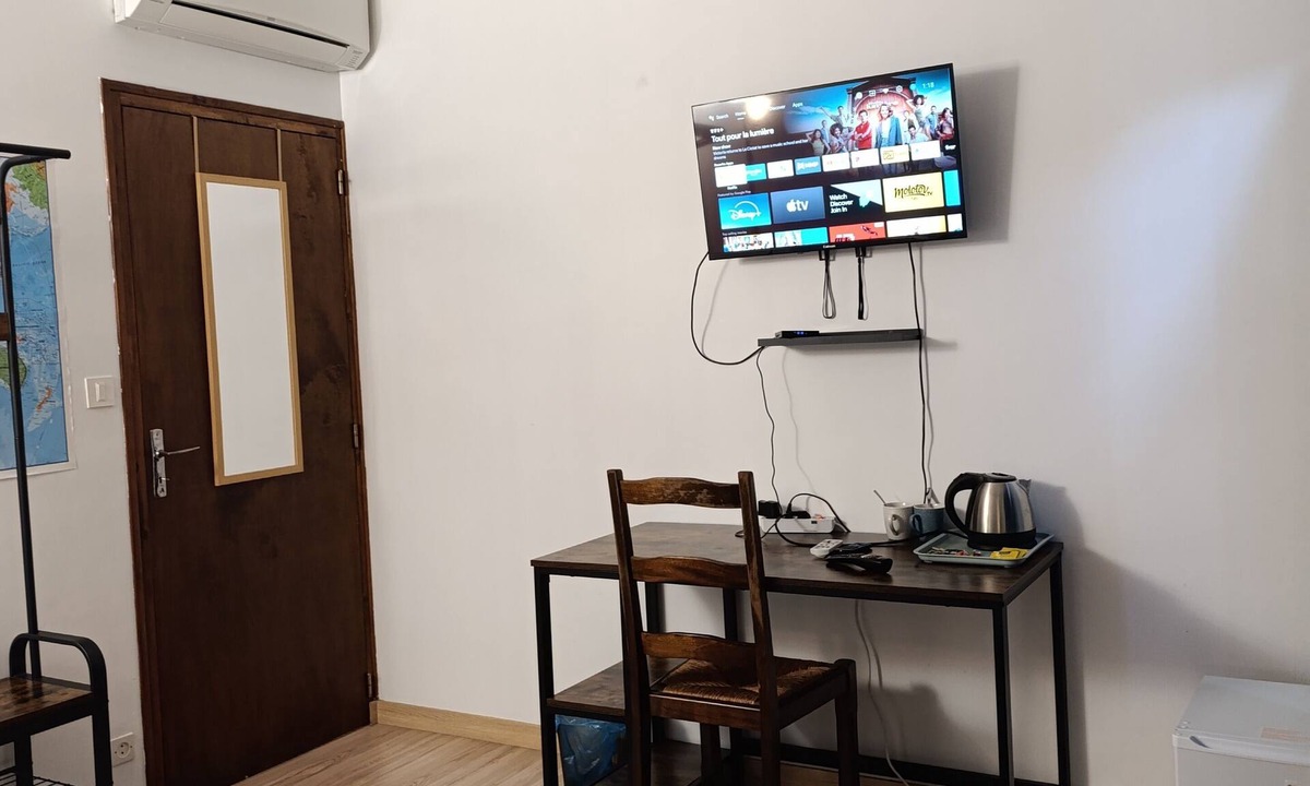 Villebois Cabin | Chez Sam - Bed & Breakfast