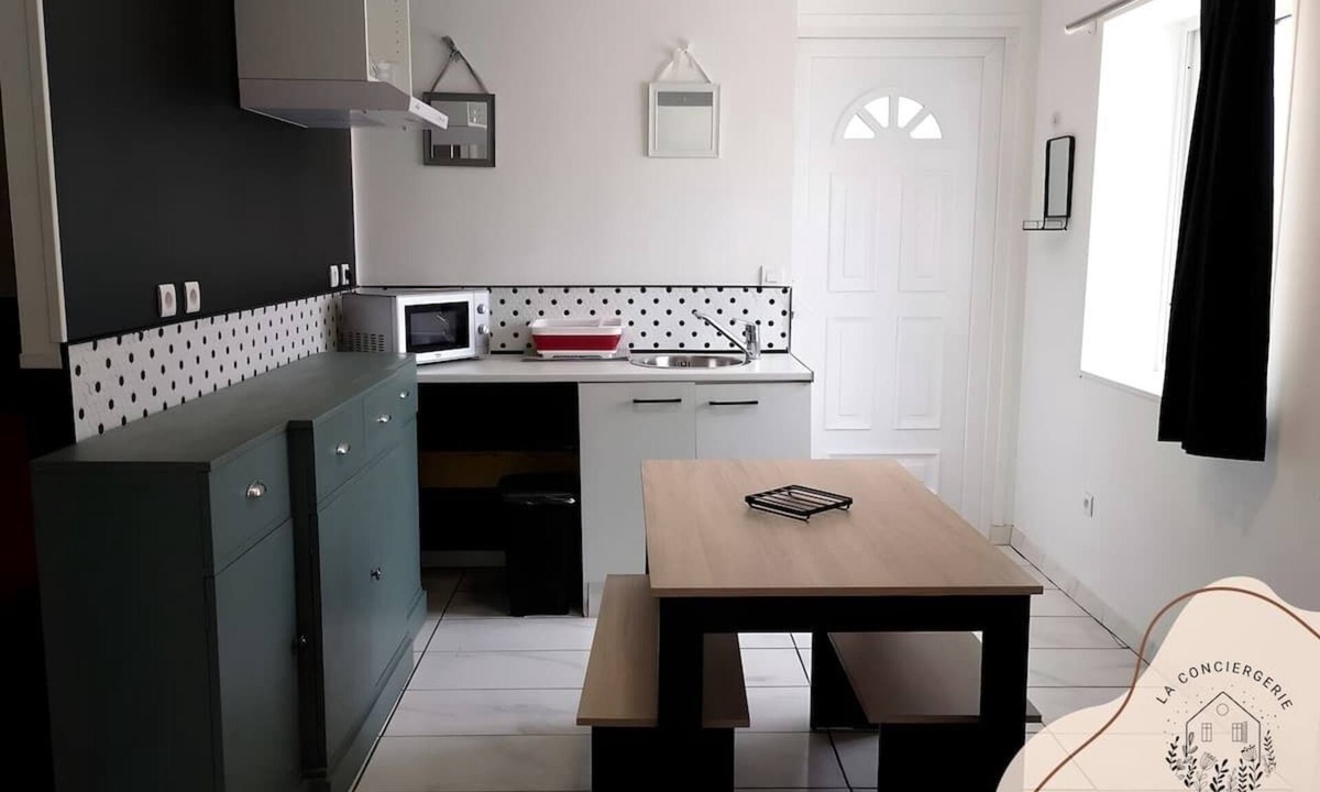 Noeux-les-Mines House | Chez Serge le N° 105, parking gratuit, 2 pers