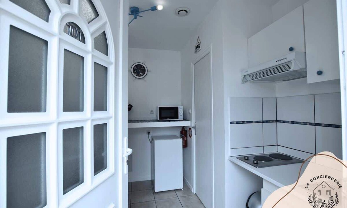 Noeux-les-Mines House | Chez Serge N°101, wifi, parking gratuit, 2 pers