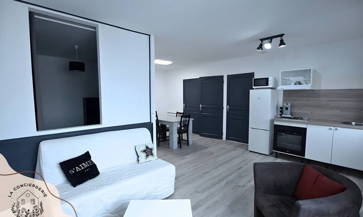 Noeux-les-Mines House | Chez Serge N°103, wifi, parking gratuit, 4 pers