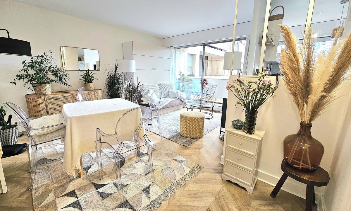 Saint-Lambert Apartment | Chez Sophie 50 m² ensoleillé calme et cosy