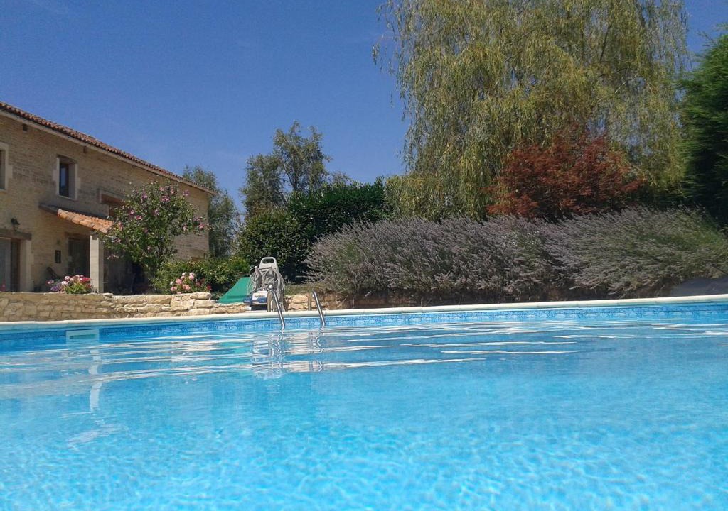 Payroux House | Chez Valade