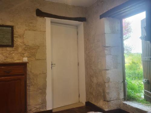 Chaumussay House | chezdomi