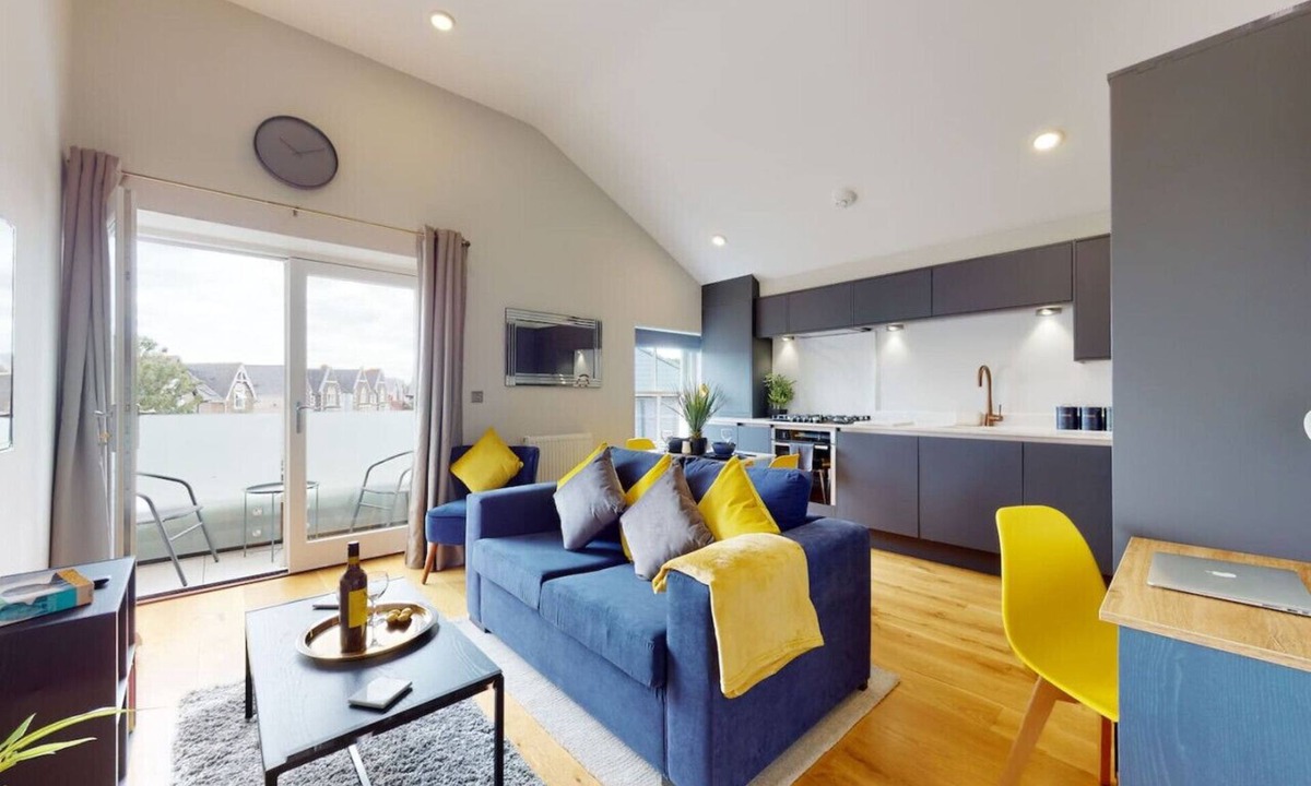 Canton Apartment | Chic 1BR flat in Prime Location