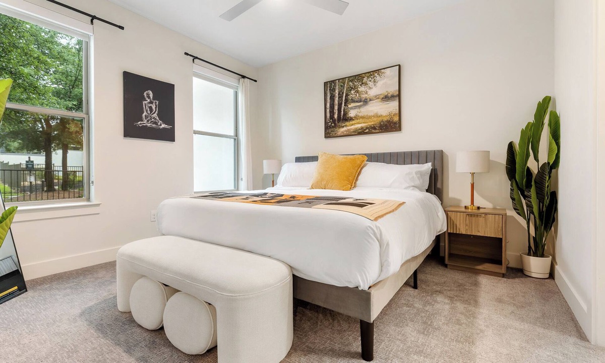 Austin Apartment | Chic 1BR Getaway with Pool + Private Patio