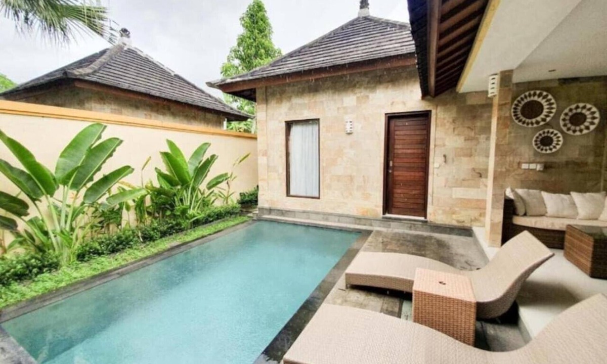 Penestanan House | Chic 2BR Villa with Private Pool in Ubud Central