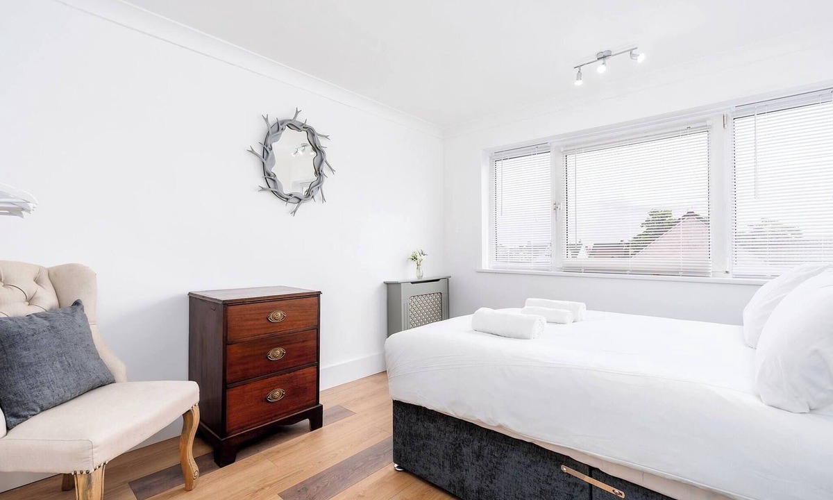 Chapeltown House | Chic 3BR Home with Balcony & Free Parking