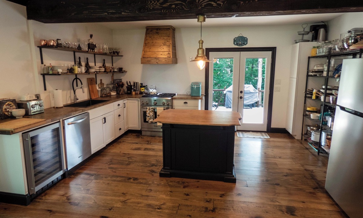 Harris Other | Chic Catskills Farmhouse