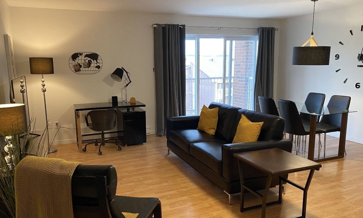 Magog Apartment | Chic & comfortable 2- In the heart of Magog