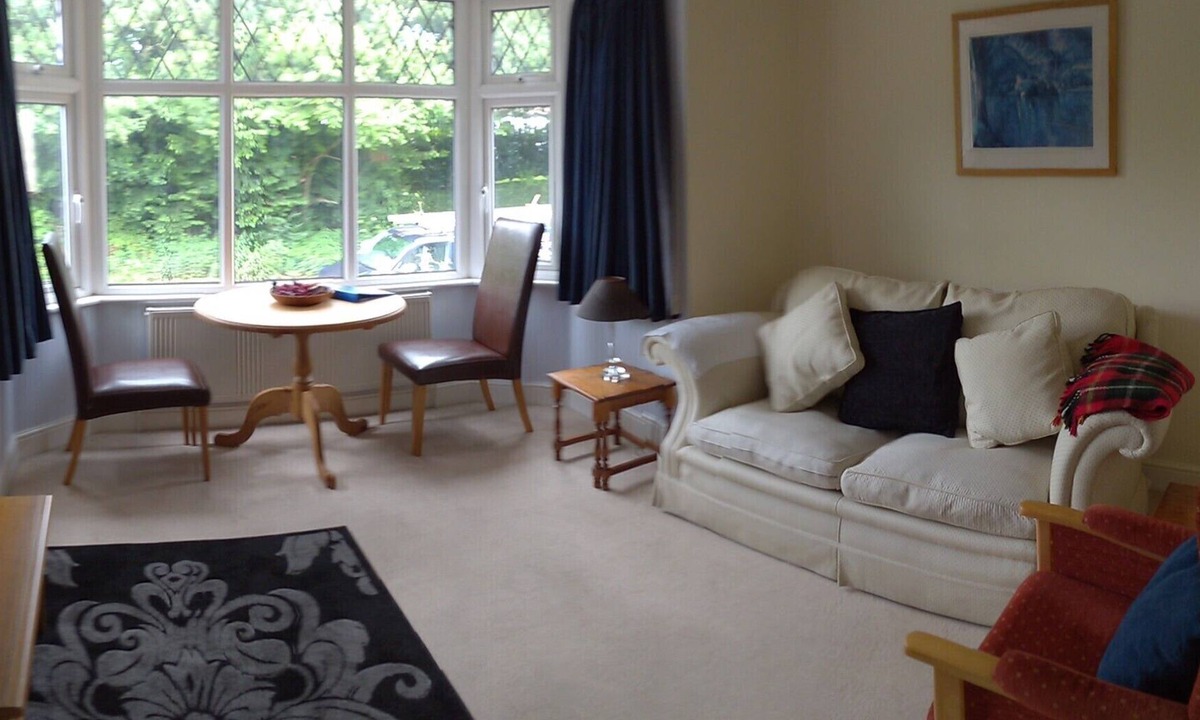 Flamstead Apartment | Chic country apartment stunning views, near villages & easy reach of London