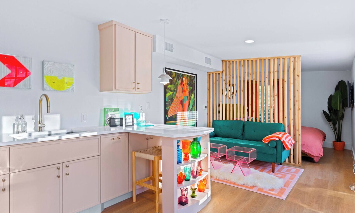 Cherrywood Apartment | Chic & Cozy Studio, Next to Pickleball & Top Eats
