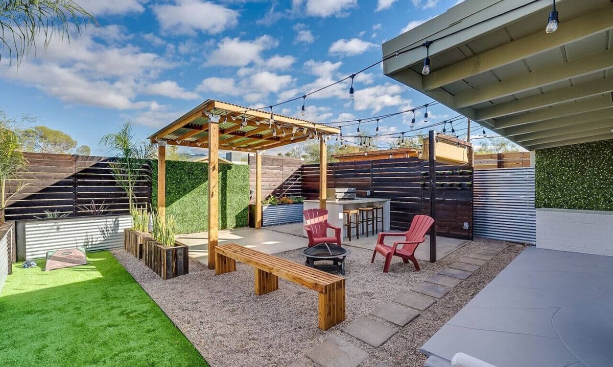 Grant - Glenn Cottage | Chic Duplex Tucson U of A Firepit 2of 2