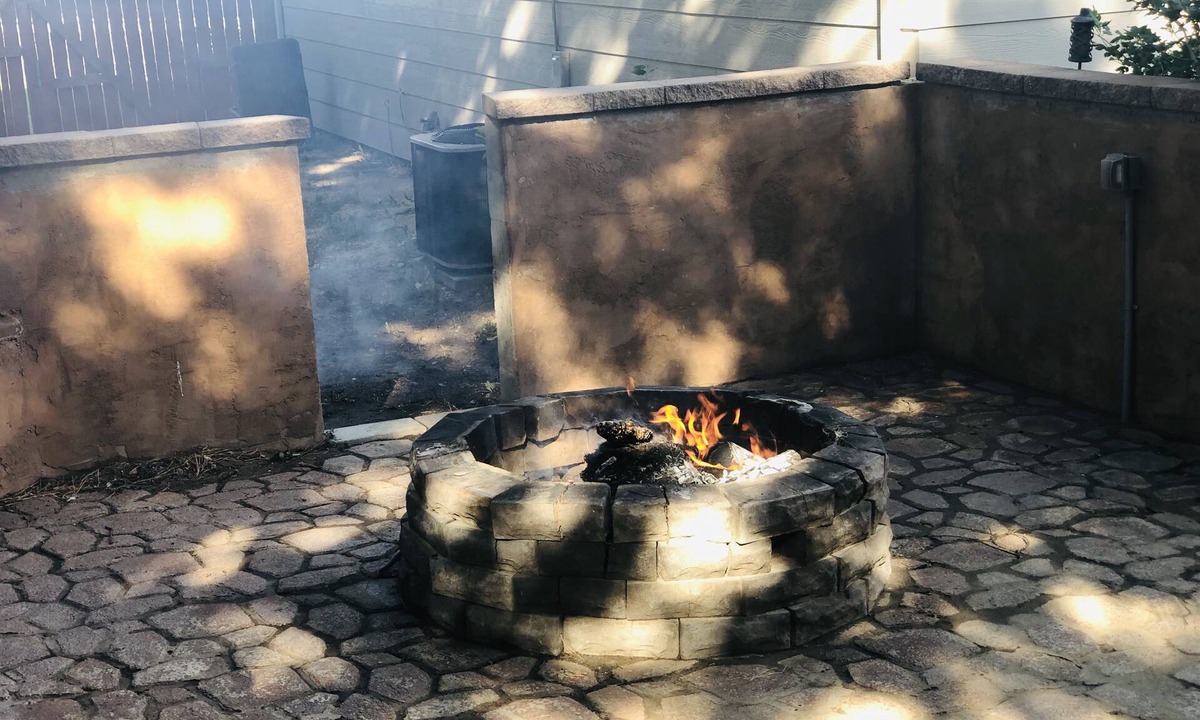 Cimarron Hills House | ★Chic Farmhouse ★ Fire-pit ★ Grill ★ Fireplace