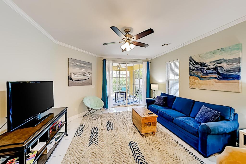 Naples Park House | Chic Gulf Getaway